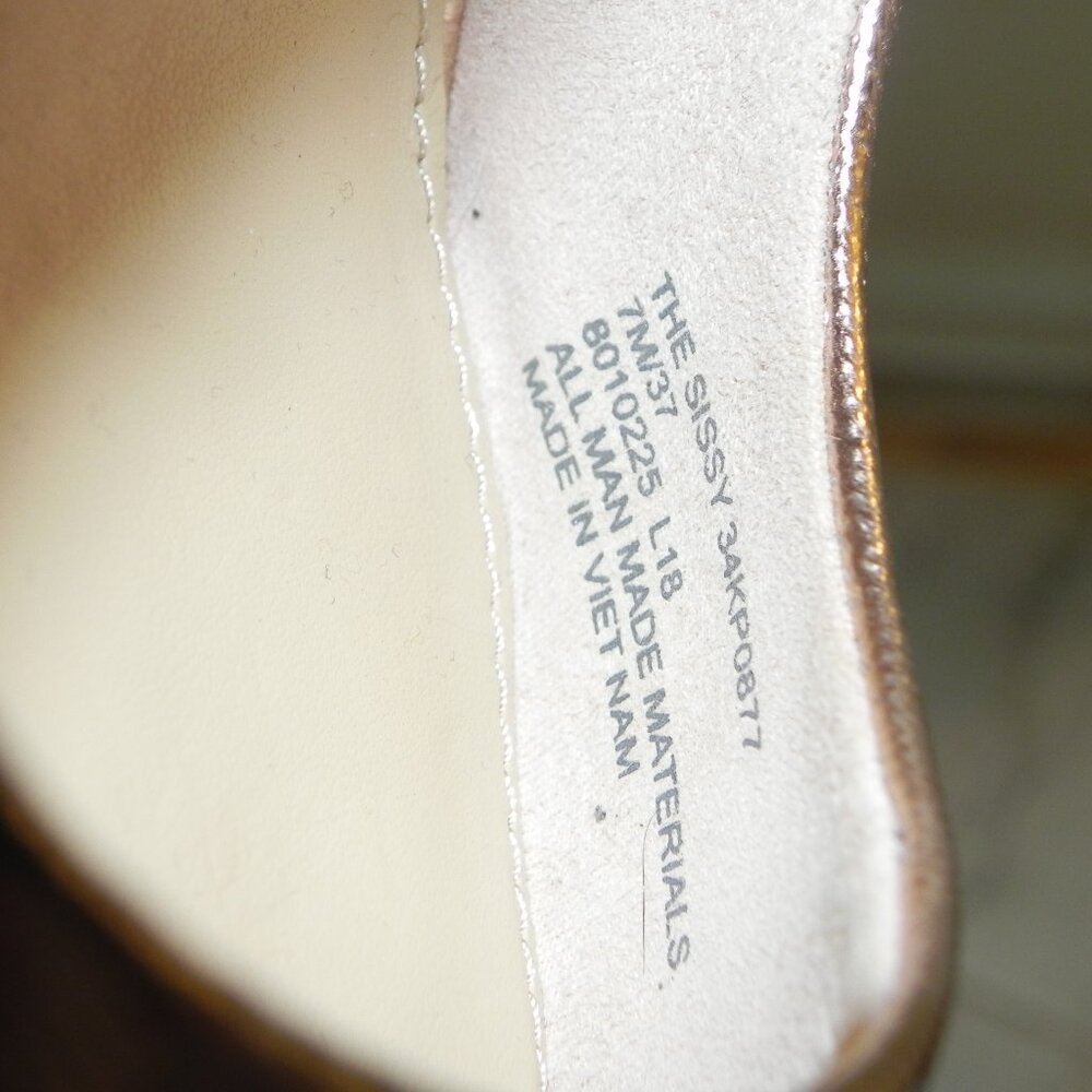 *New* Katy Perry The Sissy Gold Heels View 5
